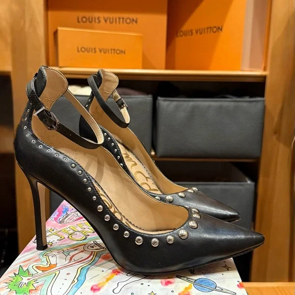 Sam Edelman Black Heels with Pointed Toe and Silver Studs - Picture 11 of 11